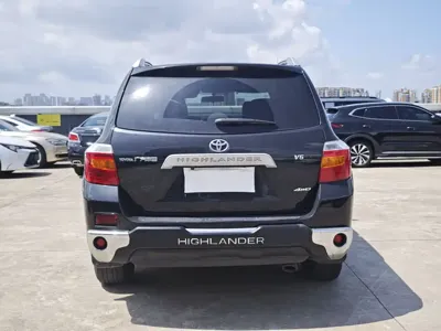 Toyota Highlander 2010, 230000 км, за 3963.51 USD