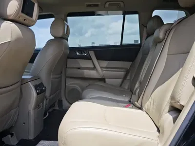 Toyota Highlander 2010, 230000 км, за 3946.94 USD - фото 6