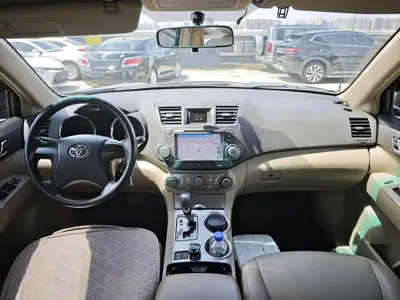 Toyota Highlander 2010, 230000 км, за 3946.94 USD - фото 7