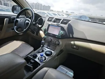 Toyota Highlander 2010, 230000 км, за 3946.94 USD - фото 10