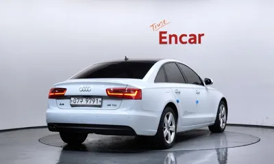 Audi A6 2015, 179393 км, за 4956.02 USD