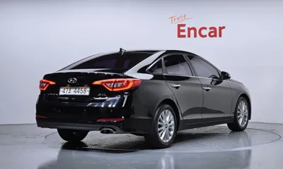 Hyundai Sonata 2017, 138061 км, за 5612.45 USD