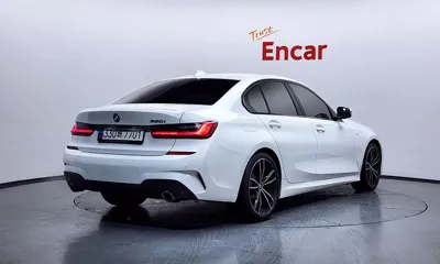 BMW 3-Series 2022, 58813 км, за 21859 USD