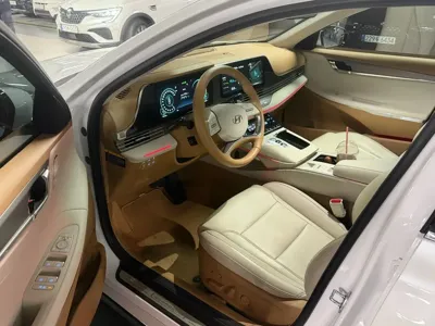 Hyundai Grandeur · 2020 год