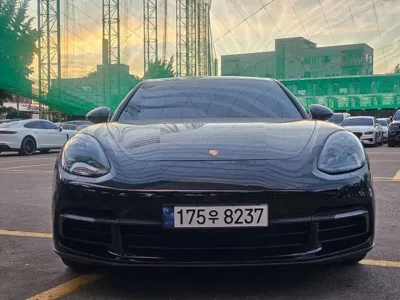 Porsche Panamera 2018, 121000 км, за 36366.02 USD - фото 8