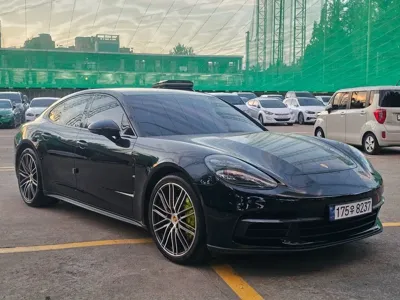 Porsche Panamera 2018, 121000 км, за 36366.02 USD - фото 9