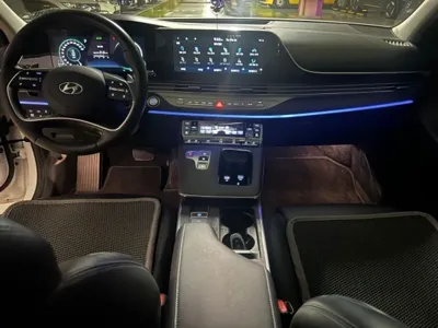 Hyundai Grandeur 2022, 78842 км, за 15888.51 USD - фото 12
