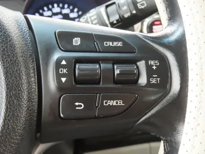 Kia Canival 2019, 98388 км, за 9846.4 USD - фото 17