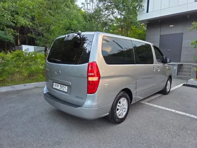 Hyundai Starex 2017, 324587 км, за 3610.35 USD