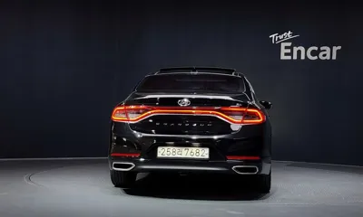 Hyundai Grandeur 2019, 135562 км, за 8255.86 USD