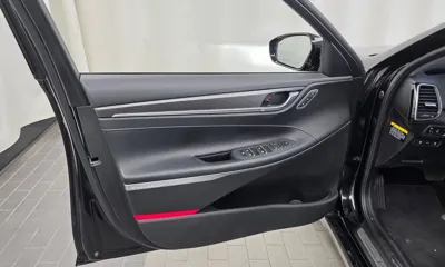 Hyundai Grandeur 2019, 135562 км, за 8255.86 USD - фото 24