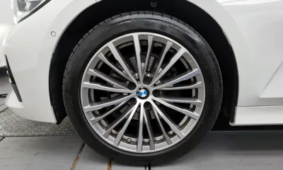 BMW 3-Series 2021, 20304 км, за 18194.95 USD
