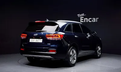Kia Sorento 2017, 95140 км, за 8670.52 USD