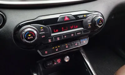 Kia Sorento 2017, 95140 км, за 8670.52 USD - фото 16