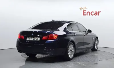 BMW 5-Series 2014, 136952 км, за 6026.06 USD