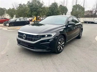 Volkswagen Passat · 2022 год