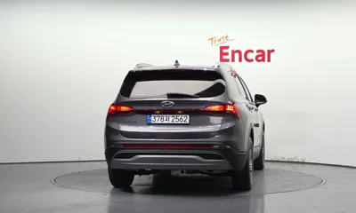Hyundai Santafe 2022, 59740 км, за 15960.92 USD