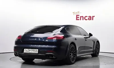 Porsche Panamera 2014, 125605 км, за 18830.52 USD