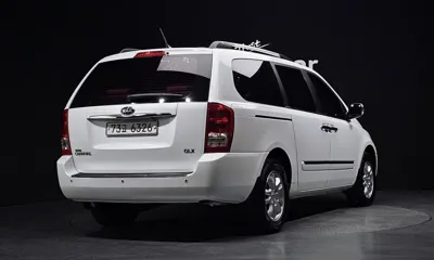 Kia Canival 2013, 166340 км, за 2983.81 USD - фото 2
