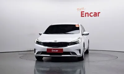 Kia K3 2016, 117712 км, за 4726.27 USD