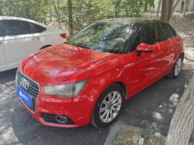 Audi A1 · 2014 год