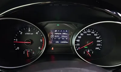Kia Canival 2015, 144063 км, за 6641.92 USD - фото 8