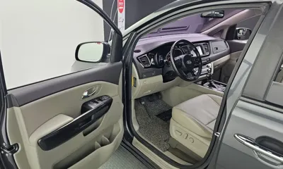 Kia Canival 2015, 144063 км, за 6641.92 USD - фото 10