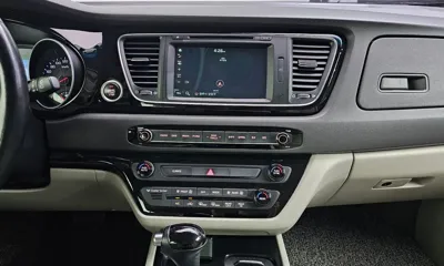 Kia Canival 2015, 144063 км, за 6641.92 USD - фото 15