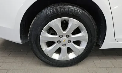ChevroletGMDaewoo Cruze 2016, 127675 км, за 2642.38 USD
