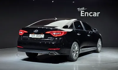 Hyundai Sonata 2015, 62556 км, за 6437.2 USD