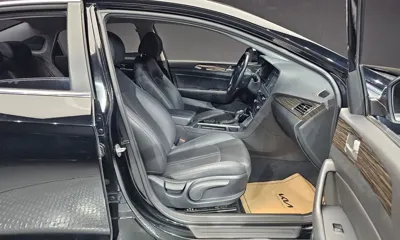 Hyundai Sonata 2015, 62556 км, за 6437.2 USD - фото 10
