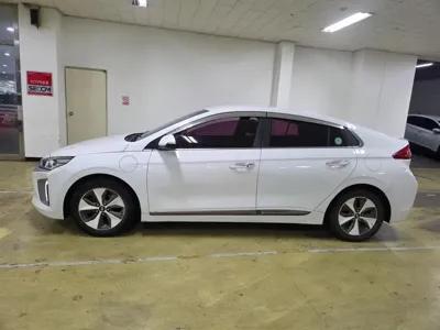 Hyundai Ioniq 2017, 224704 км, за 5070.53 USD - фото 3