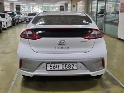 Hyundai Ioniq 2017, 224704 км, за 5070.53 USD - фото 4