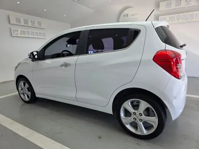 ChevroletGMDaewoo Spark 2016, 98747 км, за 3007.67 USD