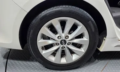 Kia K5 2017, 172343 км, за 4553.75 USD - фото 21