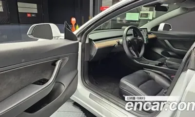 Tesla Model 3 2020, 79331 км, за 21479.23 USD - фото 11