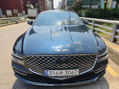 Genesis G80 2023, 16473 км, за 30521.19 USD