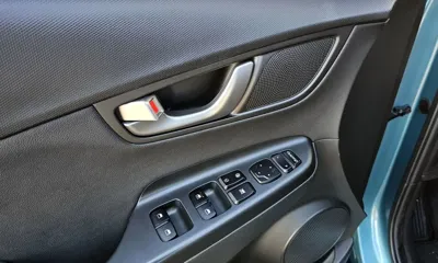 Hyundai Kona 2018, 134814 км, за 6541.13 USD - фото 18