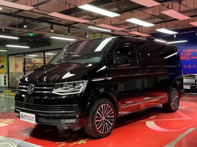 Volkswagen Multivan · 2019 год