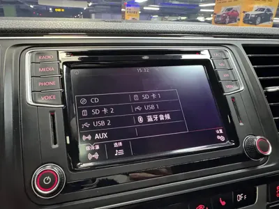 Volkswagen Multivan 2019, 80000 км, за 39699.05 USD - фото 13