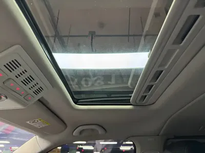 Volkswagen Multivan 2019, 80000 км, за 39699.05 USD - фото 28