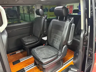 Volkswagen Multivan 2019, 80000 км, за 39699.05 USD - фото 30