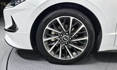 Hyundai Sonata 2020, 55595 км, за 12813.06 USD