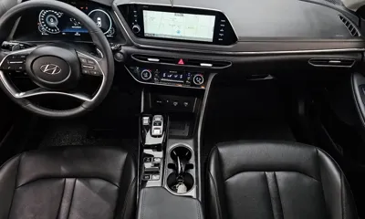 Hyundai Sonata 2020, 55595 км, за 12813.06 USD - фото 7