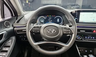 Hyundai Sonata 2020, 55595 км, за 12813.06 USD - фото 13