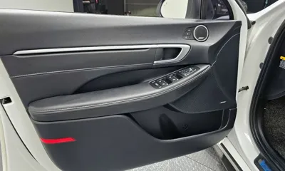 Hyundai Sonata 2020, 55595 км, за 12813.06 USD - фото 24