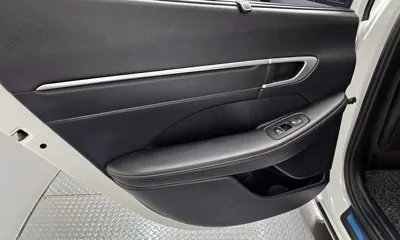Hyundai Sonata 2020, 55595 км, за 12813.06 USD - фото 25