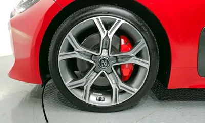 Kia Stinger 2019, 89036 км, за 12964.18 USD
