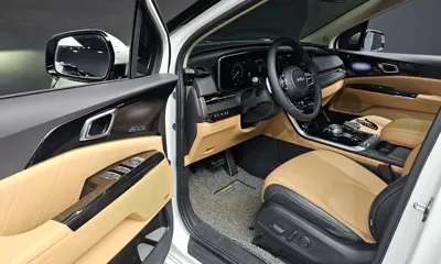 Kia Canival 2023, 10733 км, за 24172.17 USD - фото 11