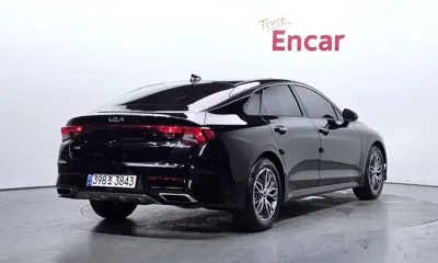 Kia K5 2023, 16051 км, за 22909.28 USD